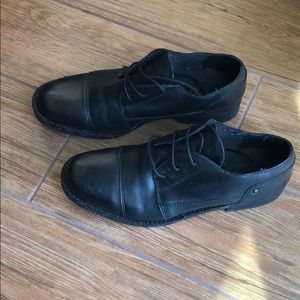 Kenneth Cole men’s dress shoes